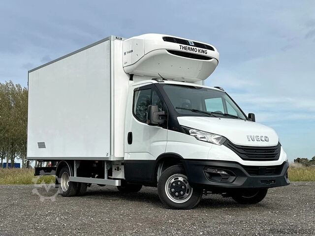 Kühlkoffer Iveco Daily 50C15 Refrigerated Truck (2 units)