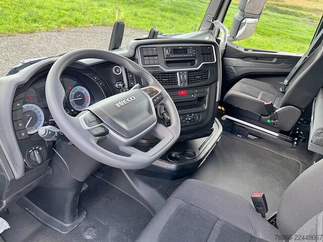 Standard-SZM Iveco S-WAY AS440S43T/P ON Tractor Head