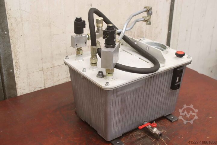 Hydraulikbehälter Sauer 490/400/H515 mm