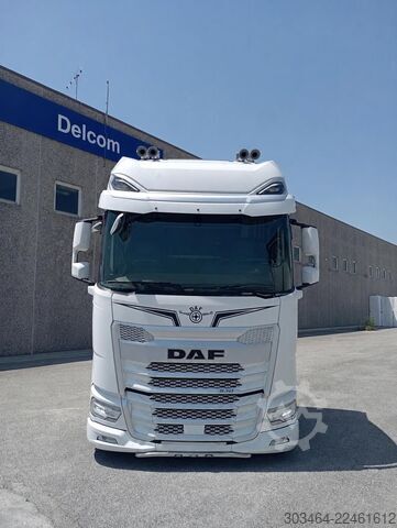 Standard tractor unit DAF XG+ 530 euro 6e FULL PNEUM. & Full Opt.