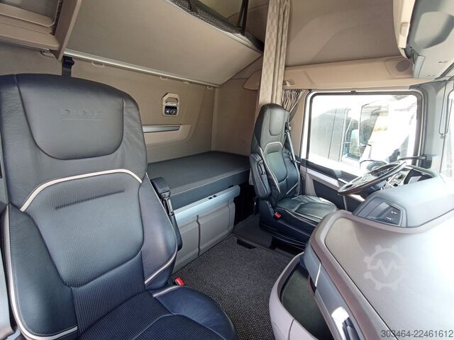 Standard tractor unit DAF XG+ 530 euro 6e FULL PNEUM. & Full Opt.