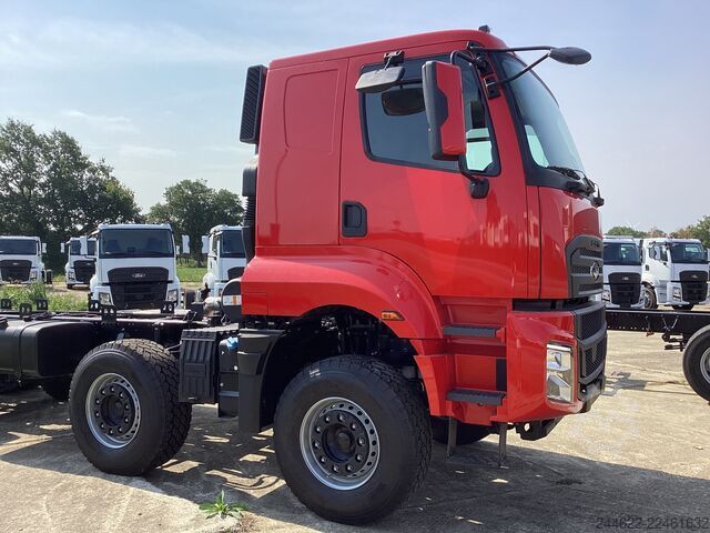 Truck chassis Ford 8x4 Construction 4145D Low Roof Sleeper