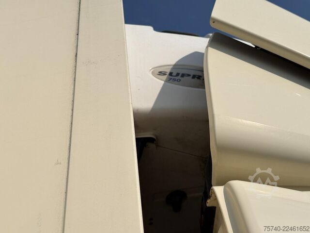 Refrigerated/freezer transport Mercedes-Benz Axor 1824 + CARRIER SUPRA 750 + DHOLLANDIA 2000...