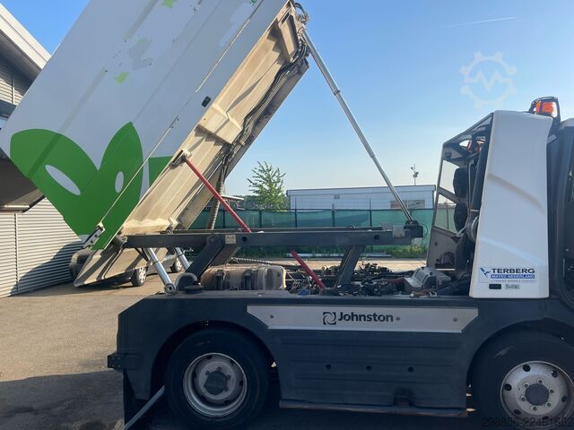 Road sweeper Johnston C401