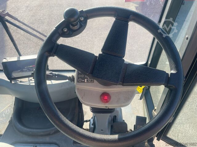 Road sweeper Johnston C401