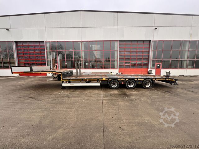 Low loader semitrailer  t3  3 Achs Satteltieflader