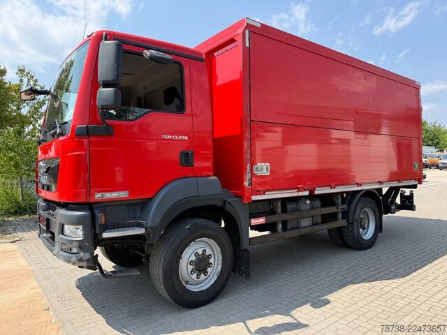 LKW mit Getränkeaufbau MAN TGM 13.290 4x4 Getränke/Seitenlader+LBW/Navi