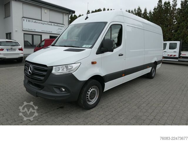 High top van MERCEDES-BENZ Sprinter 315 CDI 907 Maxi Kasten Kamera
