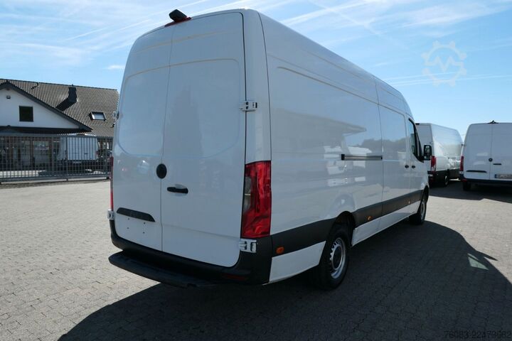 High top van MERCEDES-BENZ Sprinter 315 CDI 907 Maxi Kasten Kamera