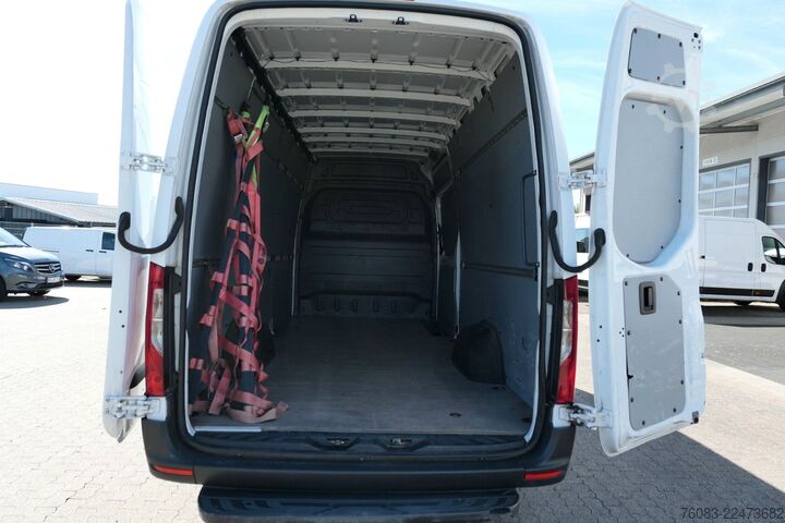 High top van MERCEDES-BENZ Sprinter 315 CDI 907 Maxi Kasten Kamera
