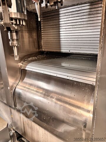 Vertikales Bearbeitungszentrum CHIRON FZ 15 W baseline-Korbwechsler