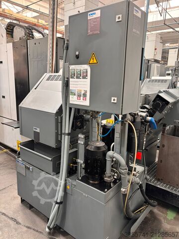 Vertikales Bearbeitungszentrum CHIRON FZ 15 W baseline-Korbwechsler