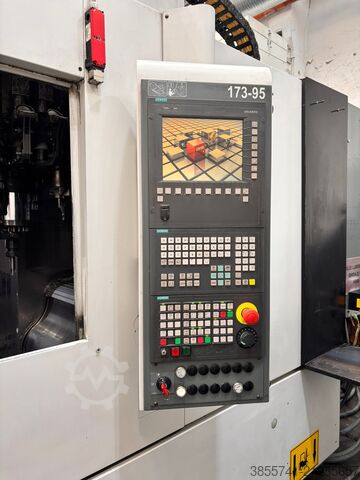 Vertikales Bearbeitungszentrum CHIRON FZ 15 W baseline-Korbwechsler