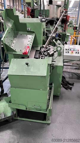 Gewinderollmaschine EWM GW63