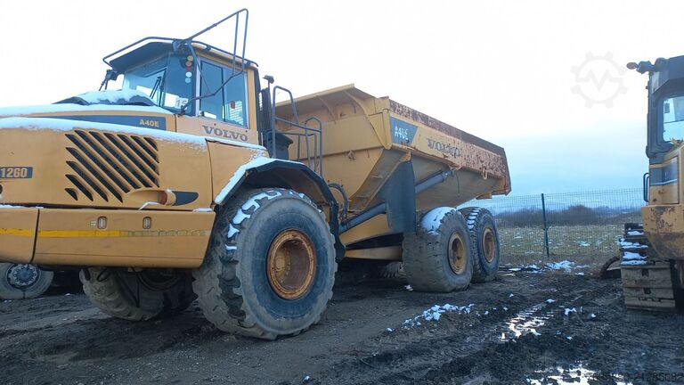 LKW mit Kofferaufbau VOLVO A40E