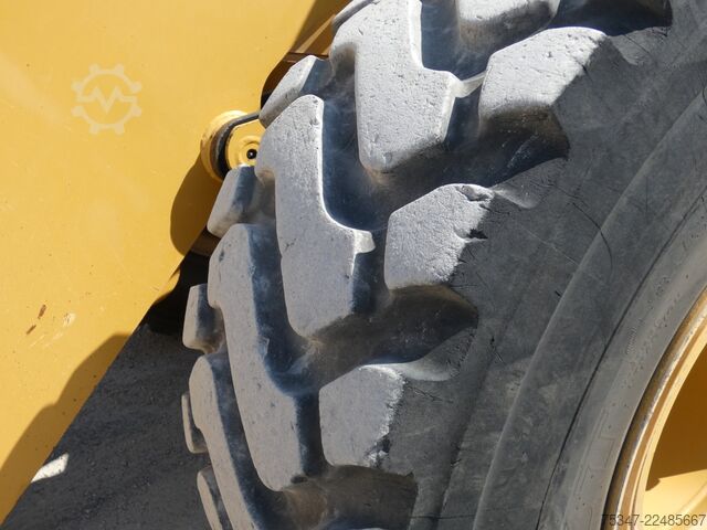 Wheel loader Caterpillar 950 GC