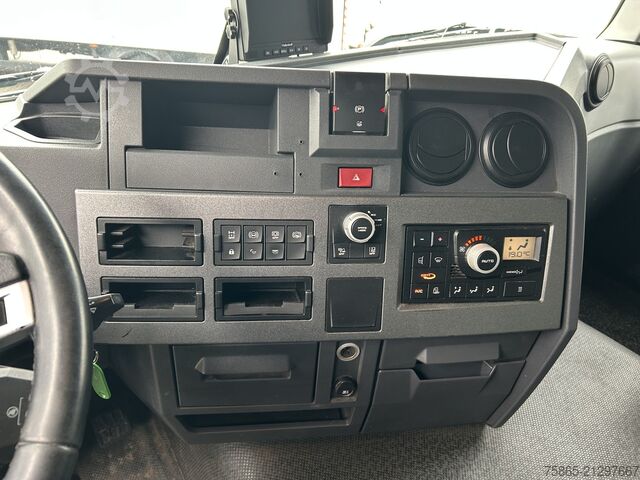 Standard tractor Renault T 380 Comfort / 583 dkm / NL Truck / APK TUV 04-26