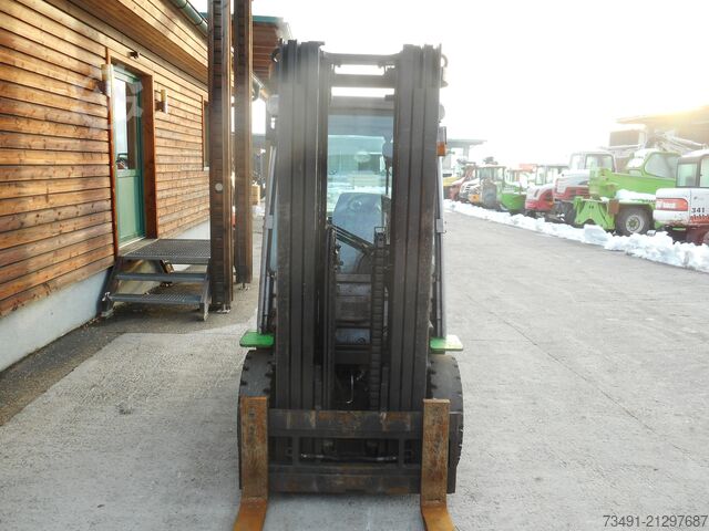 Gabelstapler Cesab M325D Triplex + SS