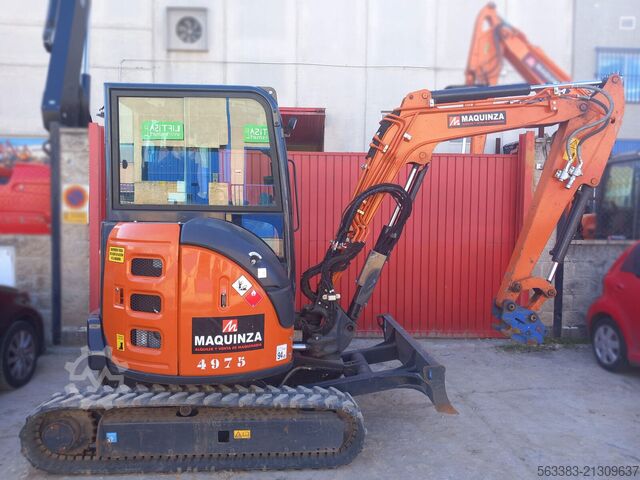 Mini excavator Hitachi ZX33U-6