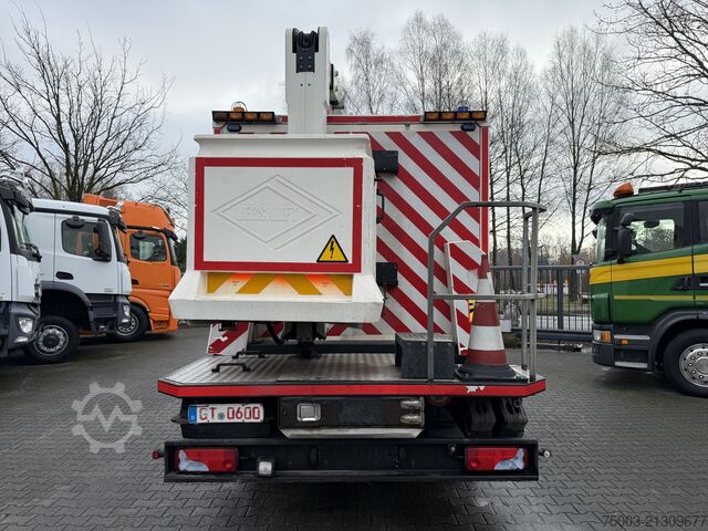 LKW mit Kofferaufbau MAN TGL 12.180 Koffer mit Ruthmann Versalift 14.90m