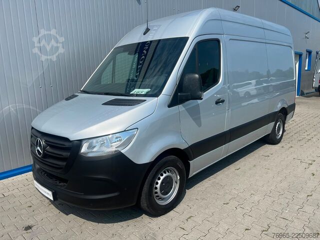 High top van MERCEDES-BENZ Sprinter 315 9G-TR HOCH+LANG KLIMA 3-SITZ KAMERA