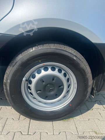 High top van MERCEDES-BENZ Sprinter 315 9G-TR HOCH+LANG KLIMA 3-SITZ KAMERA