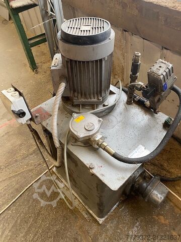 Scissor lifting table