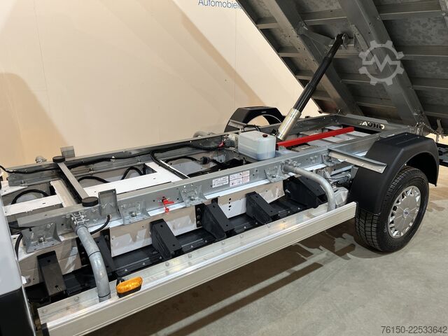 Tipper Ford E-Transit 350 L3H1 Trend 68 kWh RWD Kipper / Ti...