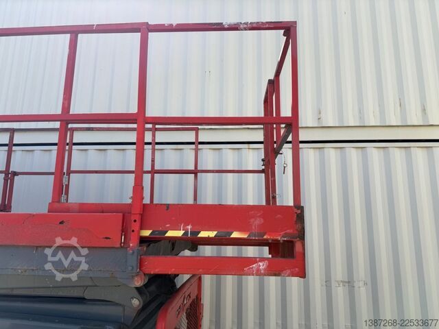 Work platform Skyjack SJ8841RT 4x4 Diesel / 14.3 Meter