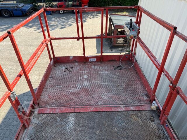 Work platform Skyjack SJ8841RT 4x4 Diesel / 14.3 Meter