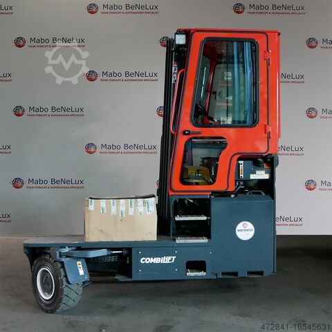 Forklifts with side loader Combilift C5000XLE