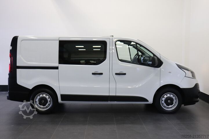 Delivery van Renault Trafic 1.6 dCi 125PK EURO 6 - Airco - Navi - Cr...