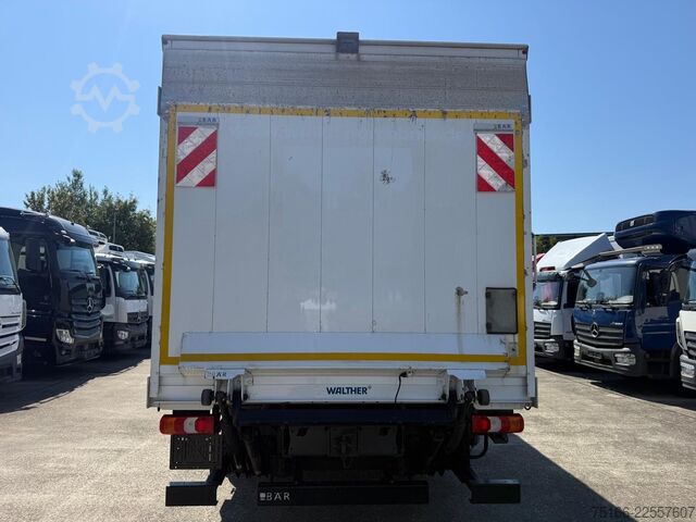 LKW mit Kofferaufbau MERCEDES-BENZ ATEGO 1324 L Koffer 6,50 m LBW BÄR 1,5 T*LASI