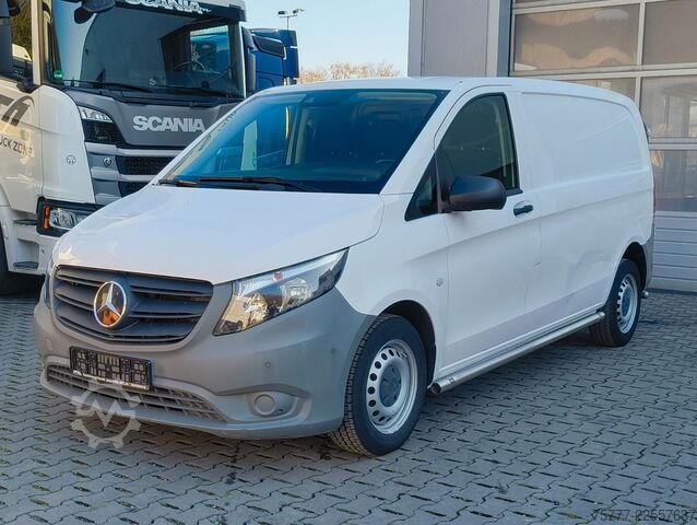 Kastenwagen hoch MERCEDES-BENZ Vito 114CDI Kastenwagen-Klima-Navi-Kamera