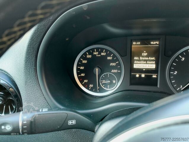 Kastenwagen hoch MERCEDES-BENZ Vito 114CDI Kastenwagen-Klima-Navi-Kamera