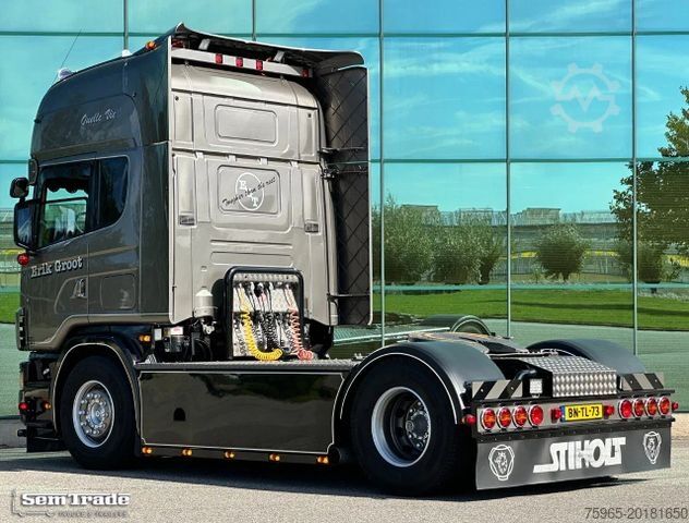 Standard tractor unit SCANIA R164-480 V8 RETARDER MANUAL GEARBOX SHOWTRUCK CO