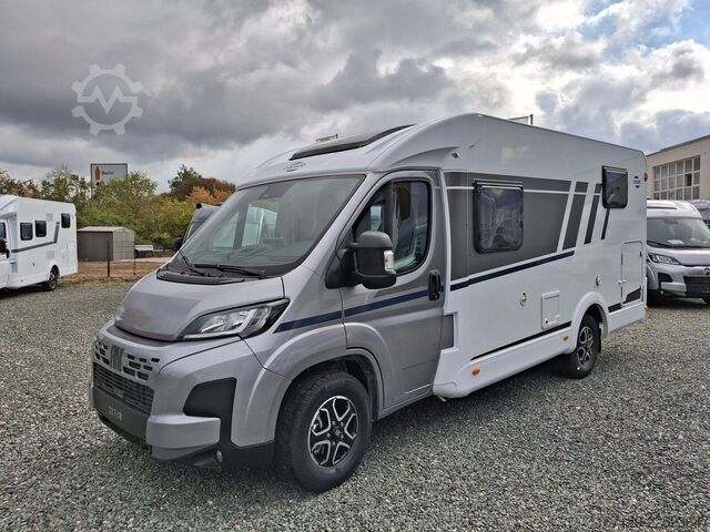 Teilintegriertes Wohnmobil CARADO V V337