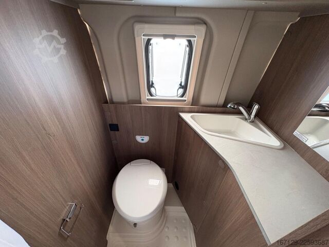 Kastenwagen Wohnmobil / Campervan CARADO pro CV 600 Safety mit ACC / Multimedia / ASD