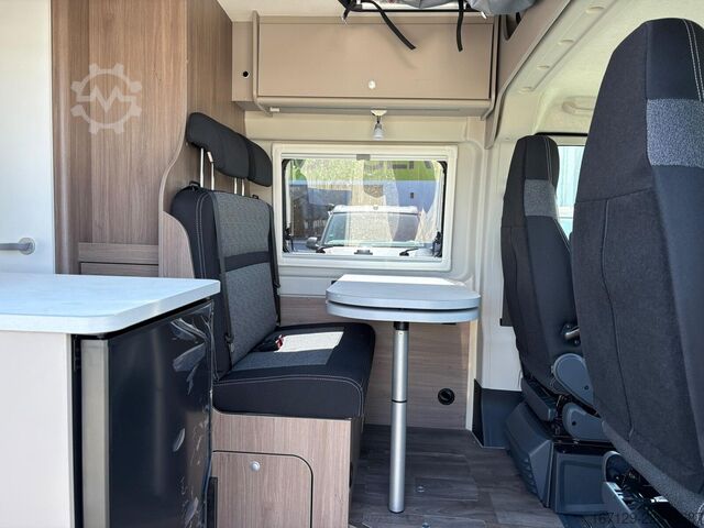 Kastenwagen Wohnmobil / Campervan CARADO pro CV 600 Safety mit ACC / Multimedia / ASD