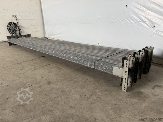 Hochregallager Palettenregaltraverse Dexion S4 / K: 90x50mm lichte Weite: 3.895 mm