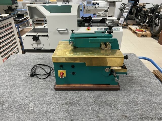 Kantenleimmaschine, Leimmaschine Sumbel Perkeo Edge Gluer