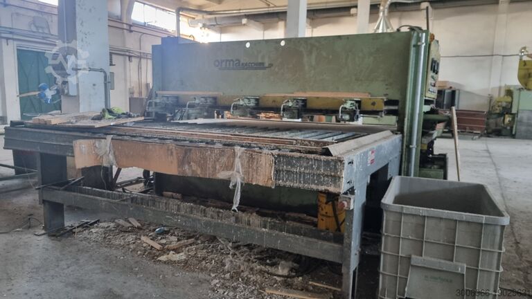 Soldering press Ormamacchine presa de lipit