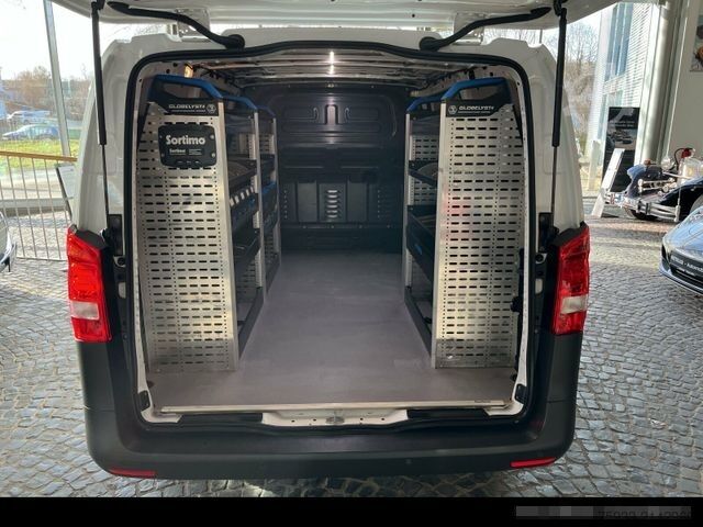 High top van MERCEDES-BENZ Vito Kasten 114 CDI lang+Klima+Kamera+Tempomat
