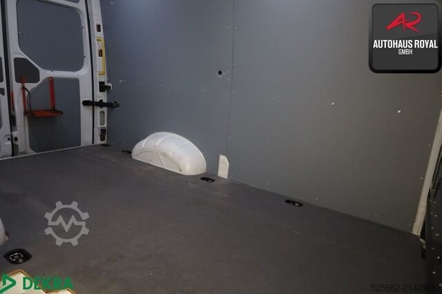 Panel van Volkswagen Crafter 35 2.0 TDI KASTEN SCHWINGSITZ,STANDHZ,SH