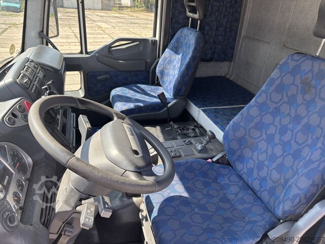 LKW mit Kofferaufbau / LBW, FFH , BETT, Iveco Euro Cargo 120E28P, FFH 1 Liege