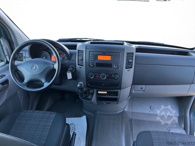 Curtain sider van Mercedes-Benz Sprinter 316 CDI 4x4 Doka Pri/Pla Klima Standh.