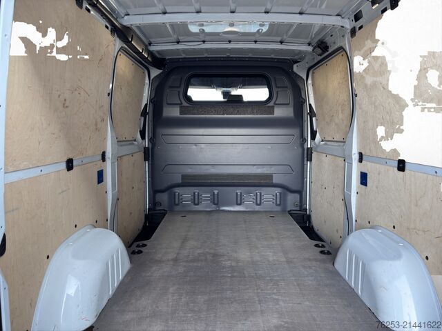 Panel van Mercedes-Benz Sprinter 317 CDI Kasten Kompakt Akustikglas Kam.