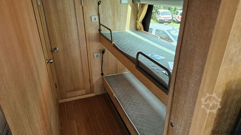 Wohnmobil Neoplan Starliner 2 XXL Wohnbus Setra