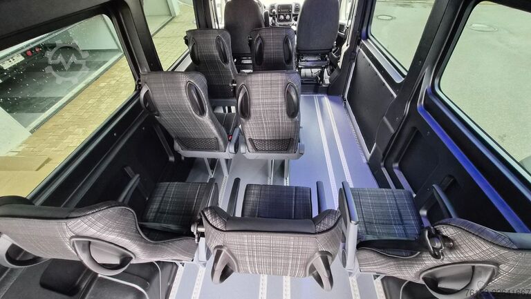 Kleinbus PEUGEOT Boxer 9 Sitzer Airline Boden Ducato Movano