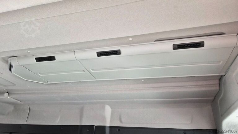 Kleinbus PEUGEOT Boxer 9 Sitzer Airline Boden Ducato Movano